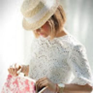 Meet your Posher, Beautiful